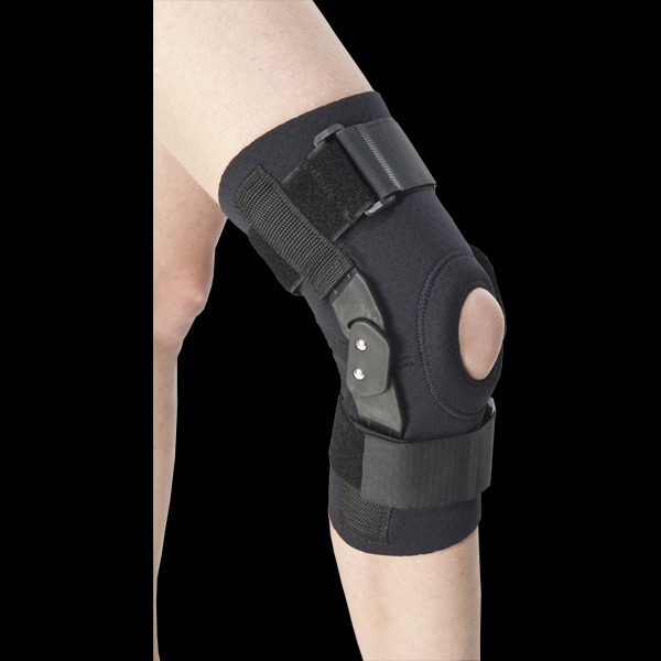 HINGED KNEE SUPPORTER